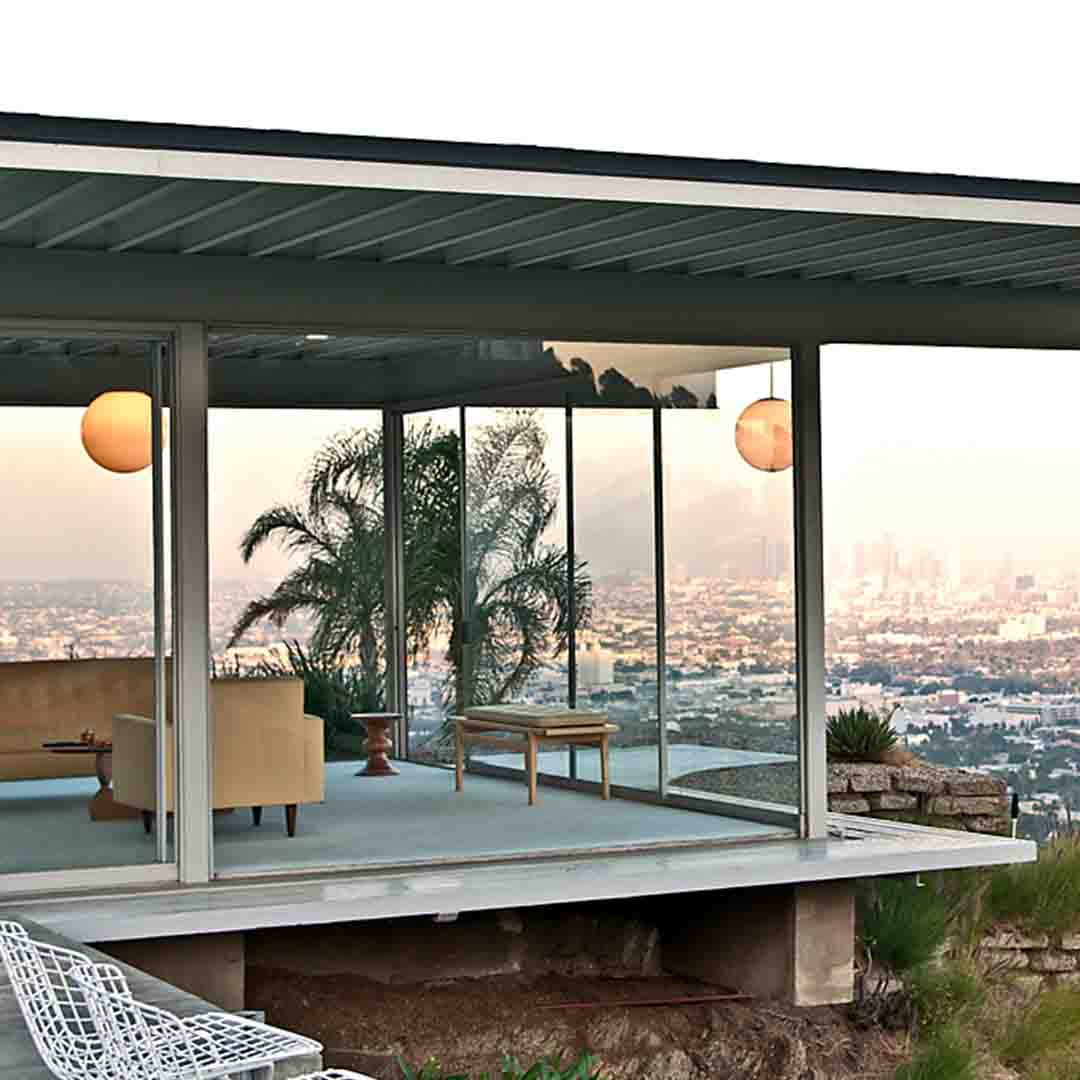 Case Study House n°22 de Pierre Koenig à Los Angeles, connue sous le nom de maison Stahl, emblème de l'architecture moderne californienne en acier et verre.